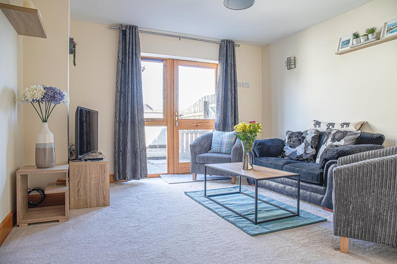 Modern 2 bedroom garden flat Inverness Eksteriør billede